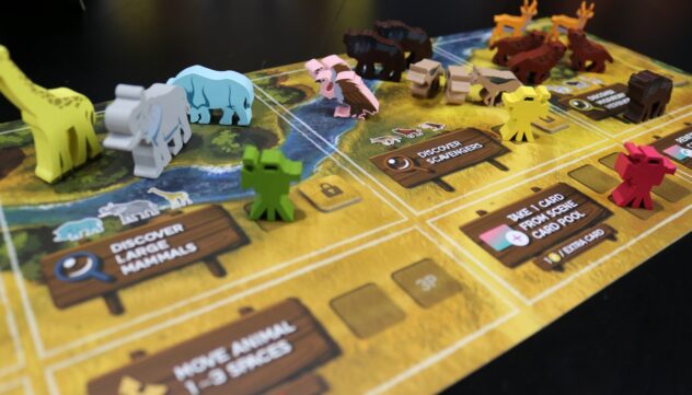 Wild: Serengeti action board