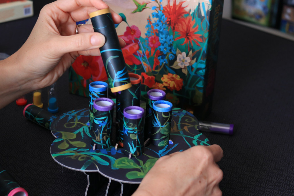 Hummingbirds central display setup