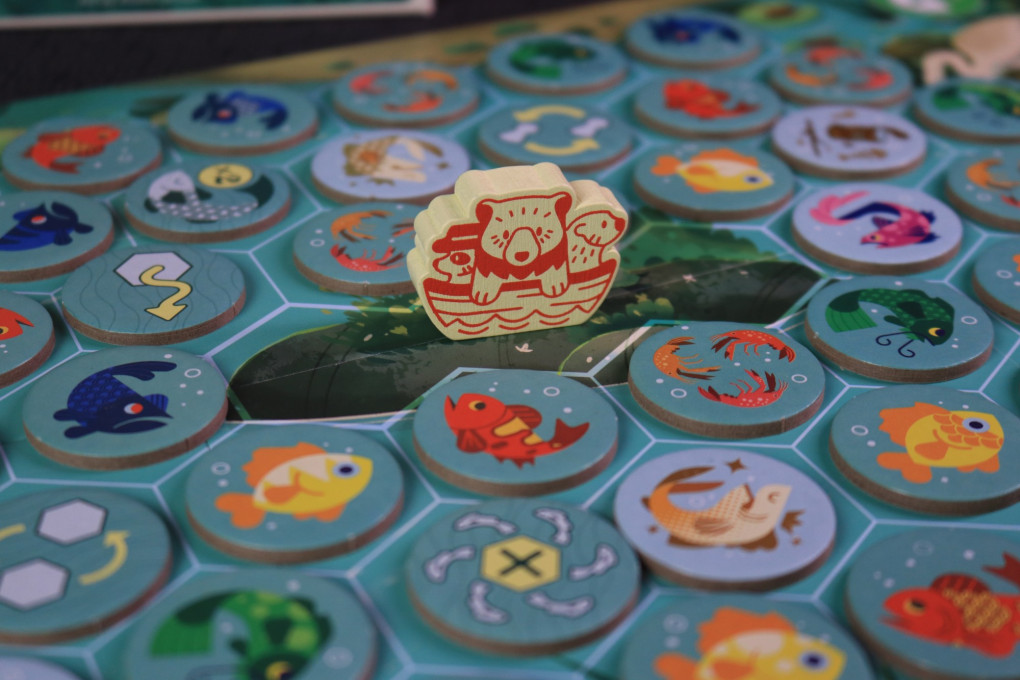 Friendly Fishing large pond board
