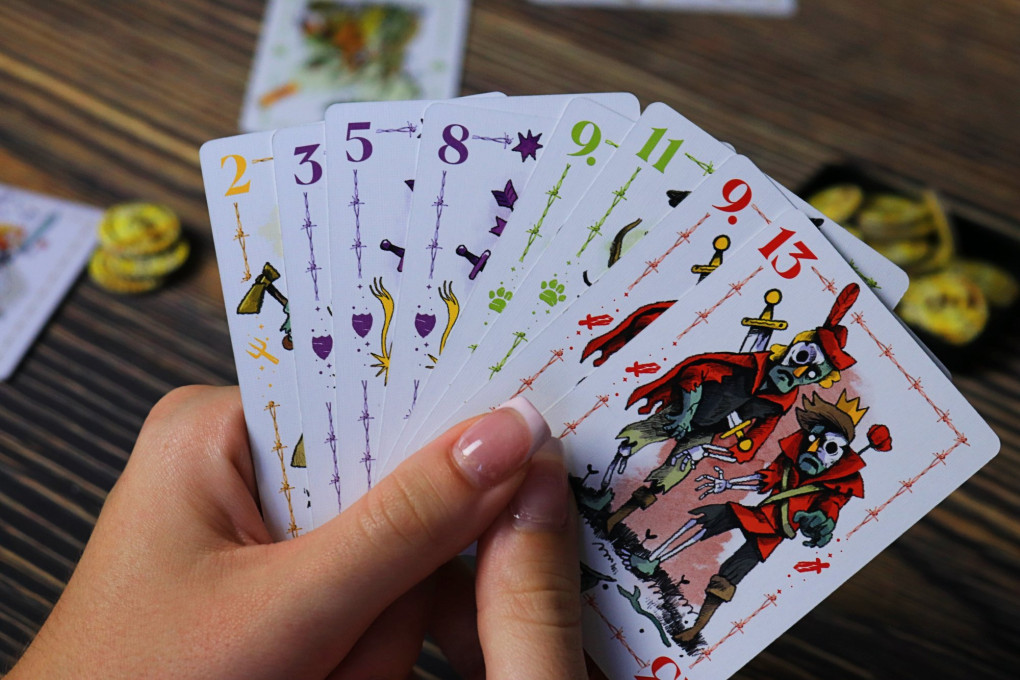 Zombie Princess - players hand